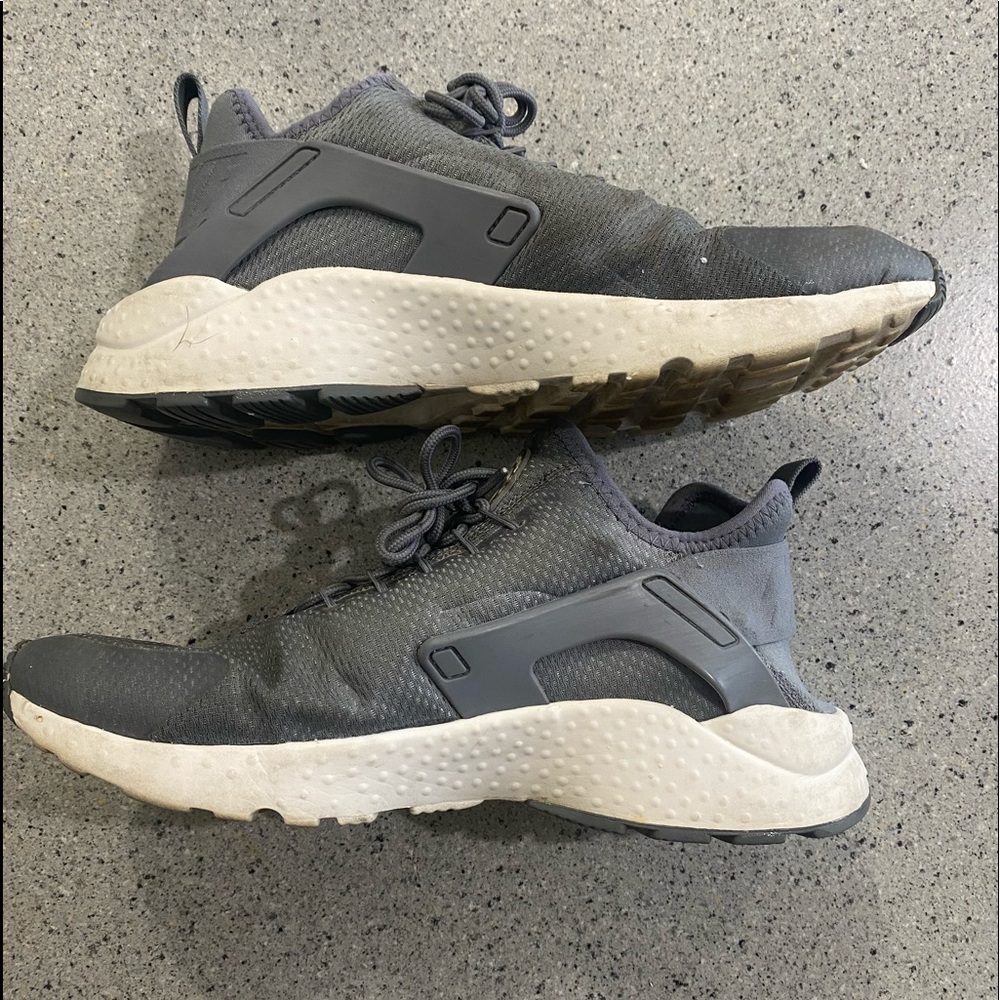 Nike Huarache Shoes